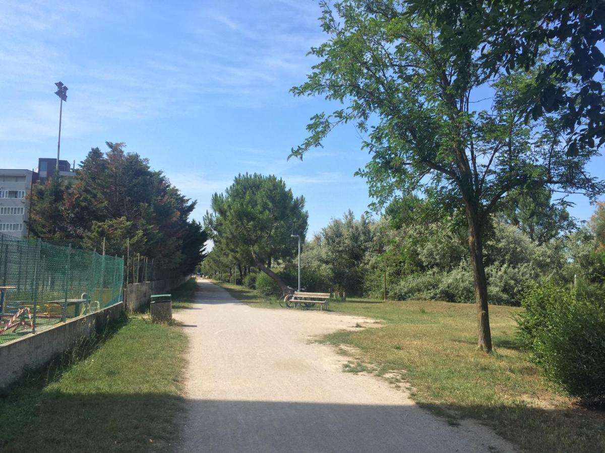 Belvedere Lido Adriano Extérieur photo